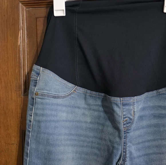 Isabel Maternity Crossover Panel Jeggings Medium Wash Size 12 - Picture 9 of 14